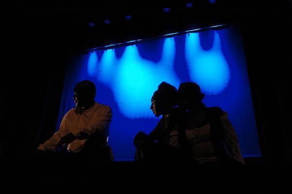 show11_8639993064_o